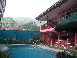 Rent The Pink Shoppe Resort in Los Banos